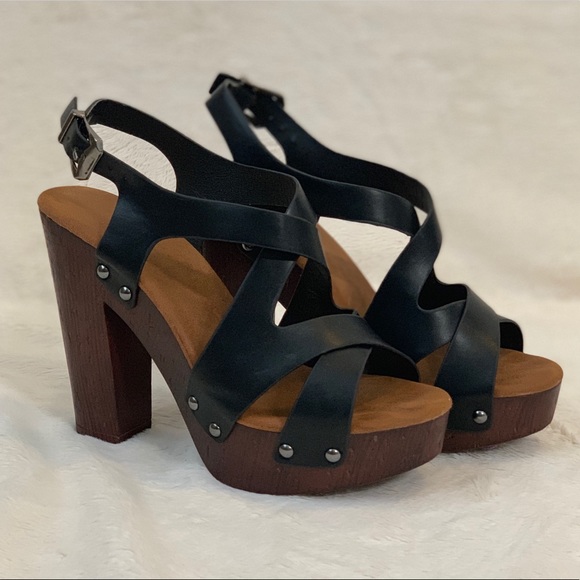 Black Cross Strap Heels - Picture 1 of 8